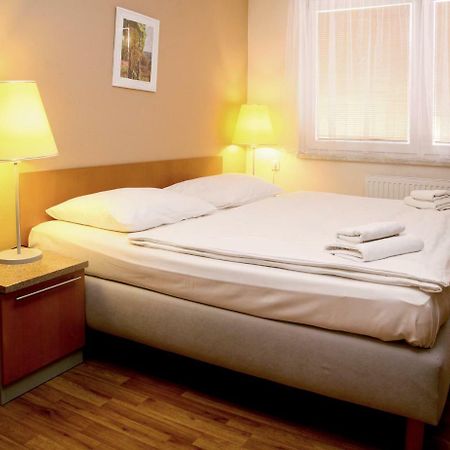 Hotel Sedlecky Dvur Sedlec  Esterno foto